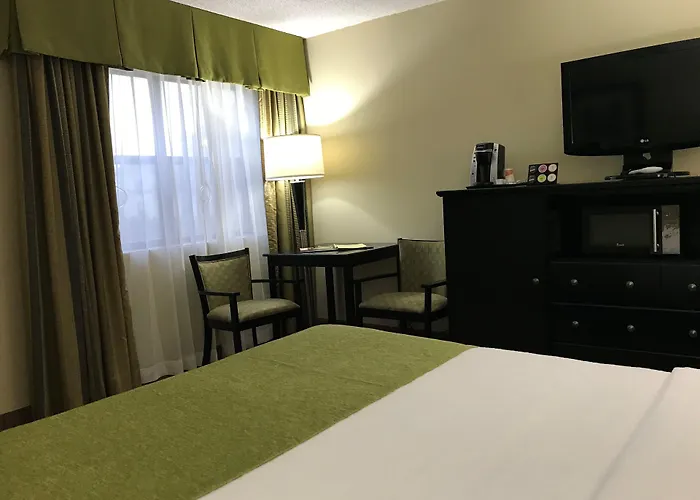 Navajoland Hotel