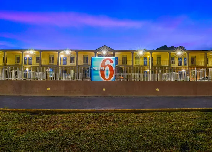 Motel 6-Americus, Ga
