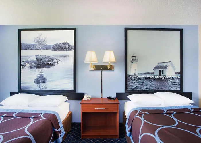 Super 8 By Wyndham Massena Ny