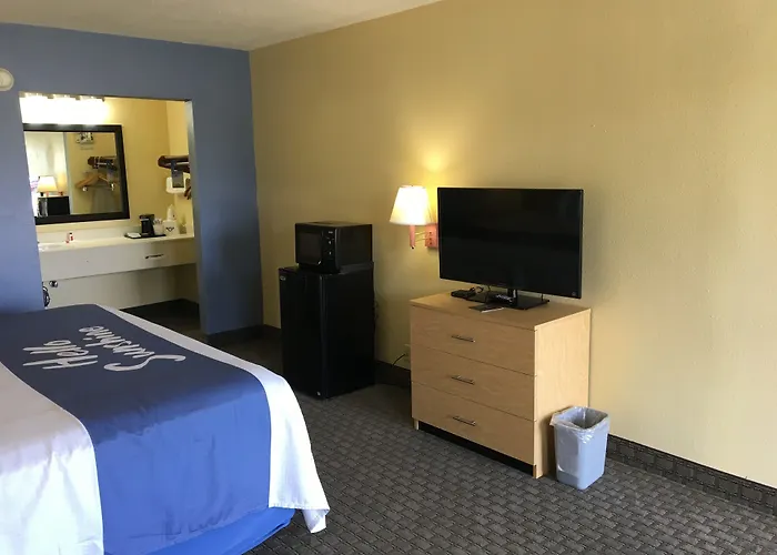 Days Inn By Wyndham Crystal River