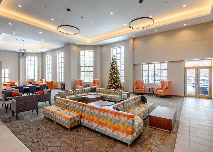 Collegian Hotel & Suites, Trademark Collection By Wyndham