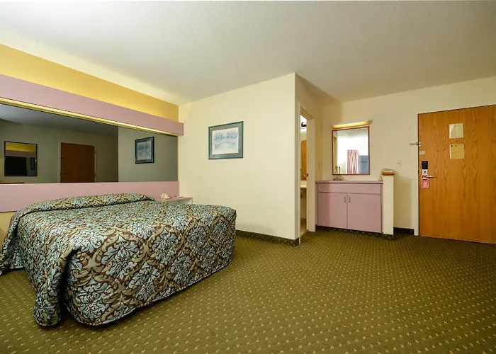 Americas Best Value Inn - East Syracuse