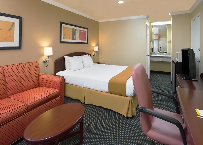 Days Inn By Wyndham Pinole Berkeley