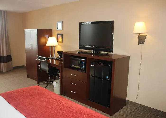 Fairfield By Marriott Inn & Suites Madison South