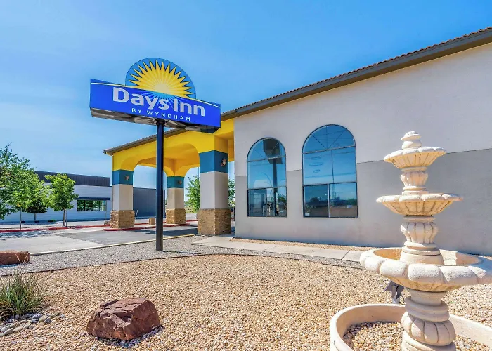 Days Inn By Wyndham Los Lunas