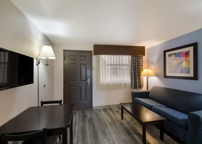 Quality Inn & Suites Round Rock