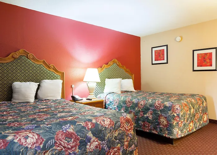 Envi Boutique Hotel Henderson-Evansville South