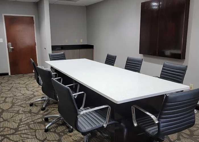 Wingate By Wyndham Greenville Airport