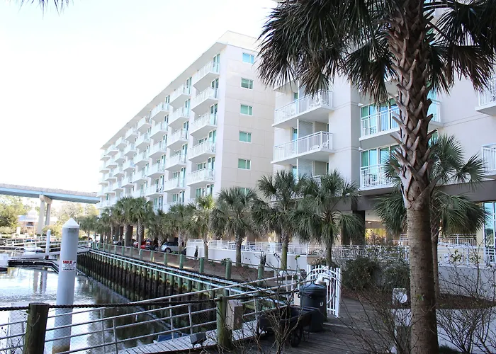 Harbourgate Marina Club