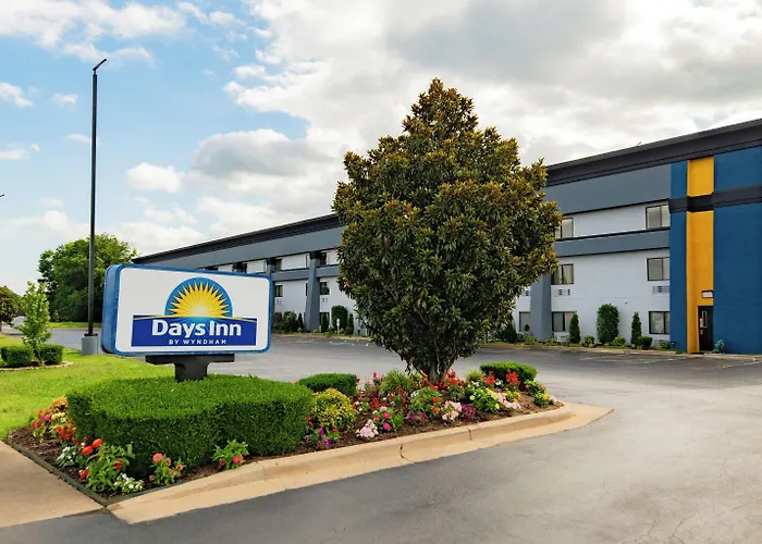 Days Inn By Wyndham Fort Smith