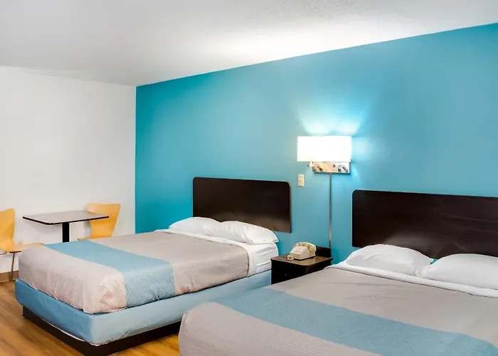 Motel 6-Richmond, In