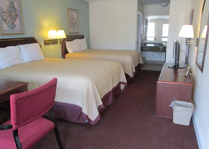 Regency Inn Near Boardwalk & Hurlburt Field