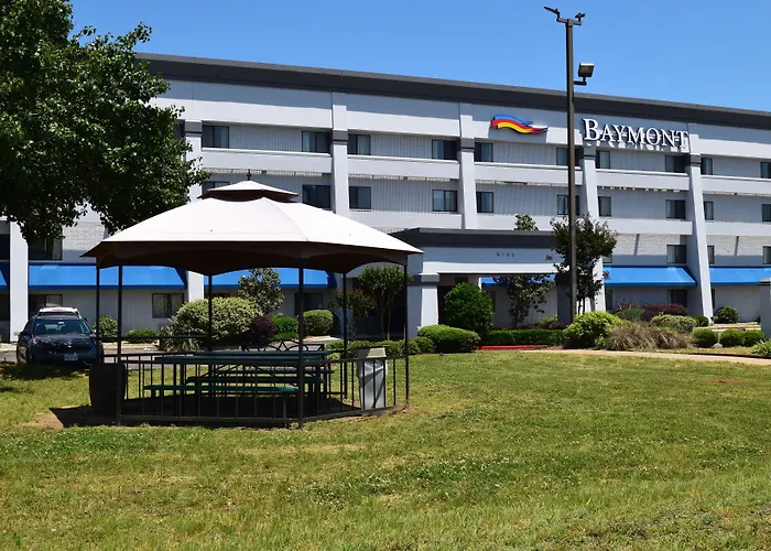 Baymont By Wyndham Texarkana