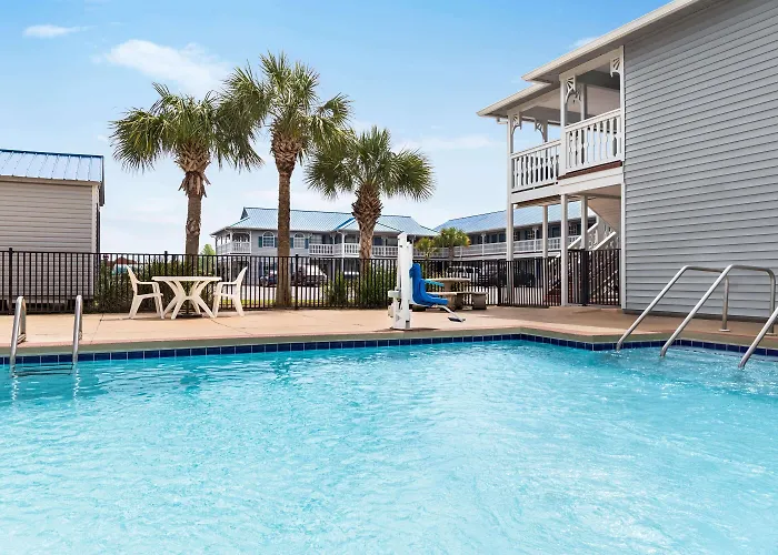 Super 8 By Wyndham Foley North Gulf Shores