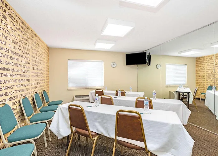 La Quinta By Wyndham El Paso East