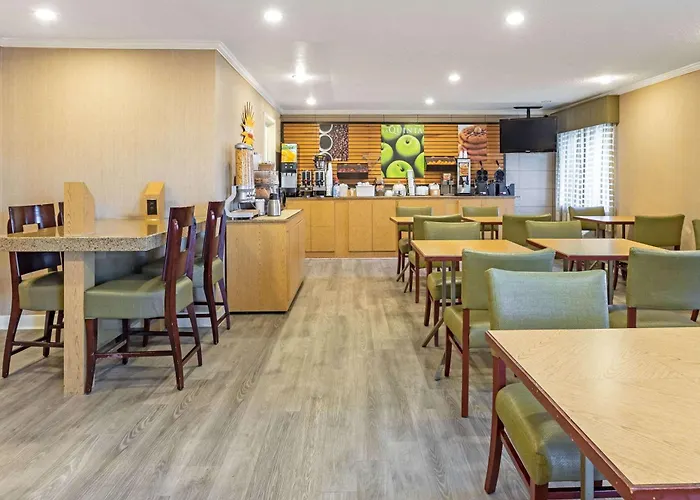 La Quinta By Wyndham El Paso East