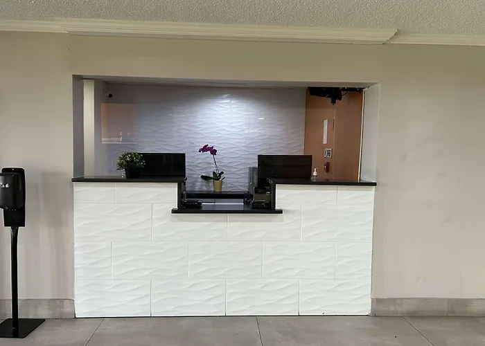 La Quinta By Wyndham Orlando South
