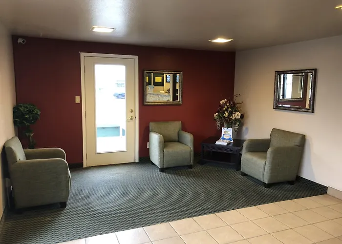Super 8 By Wyndham Coeur D'Alene