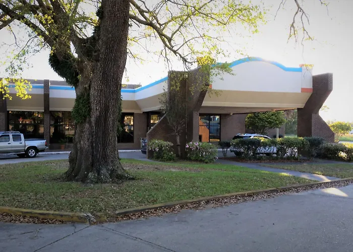 Ramada By Wyndham Diamondhead I-10 Gulfport