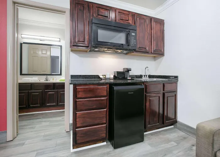 Ramada By Wyndham Diamondhead I-10 Gulfport