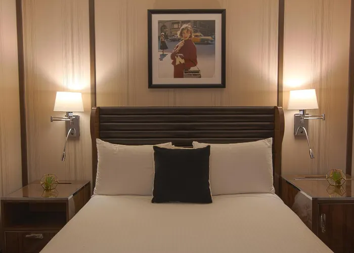 The Iroquois Times Square, A Small Luxury Hotel