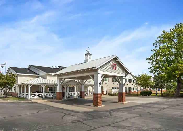 Best Western Plus University Park Inn & Suites