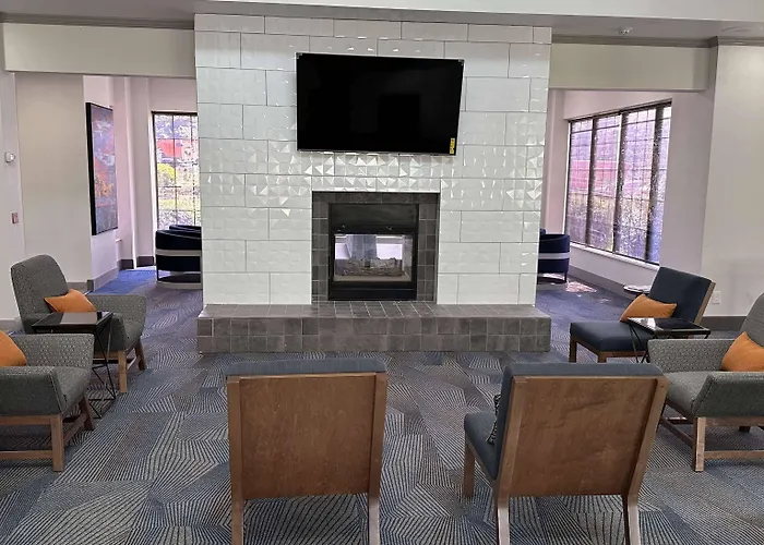La Quinta Inn & Suites By Wyndham South Holland