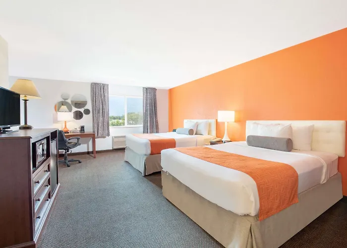 Howard Johnson By Wyndham Oacoma Hotel & Suites