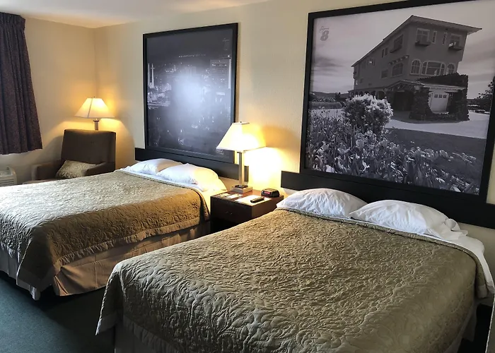 Super 8 By Wyndham Spokane Valley