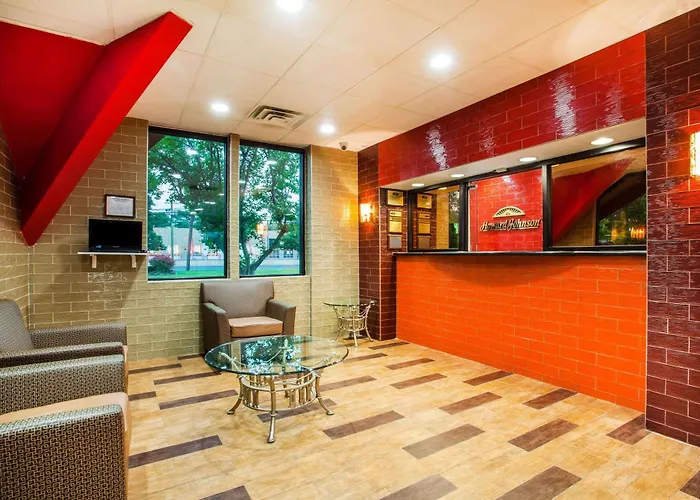 Howard Johnson By Wyndham North Plainfield