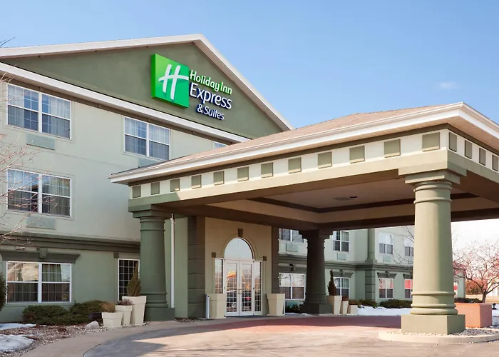 Holiday Inn Express Hotel & Suites Oshkosh - State Route 41 By Ihg