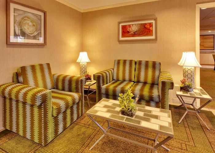 La Quinta By Wyndham Plattsburgh