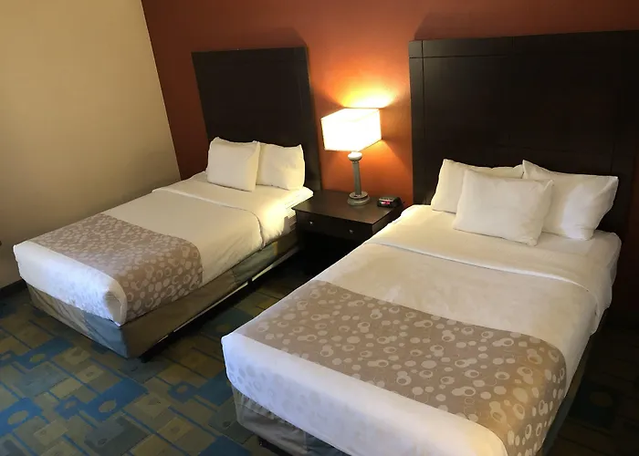 La Quinta By Wyndham Plattsburgh
