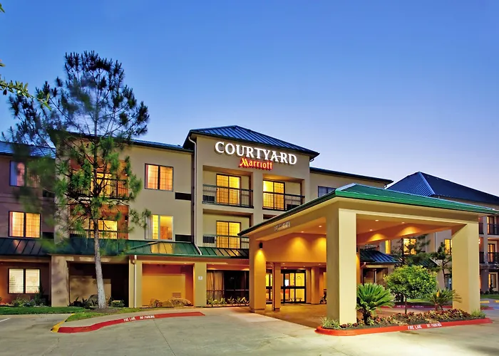 Courtyard Houston The Woodlands