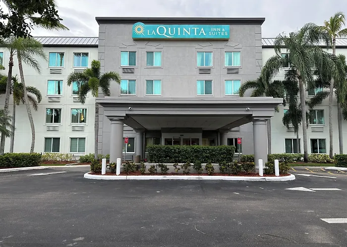 La Quinta Inn & Suites By Wyndham Sawgrass