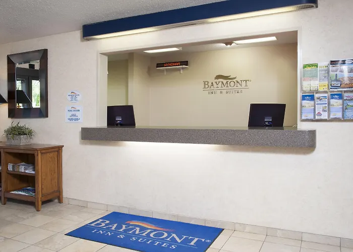 Baymont By Wyndham Mt. Pleasant