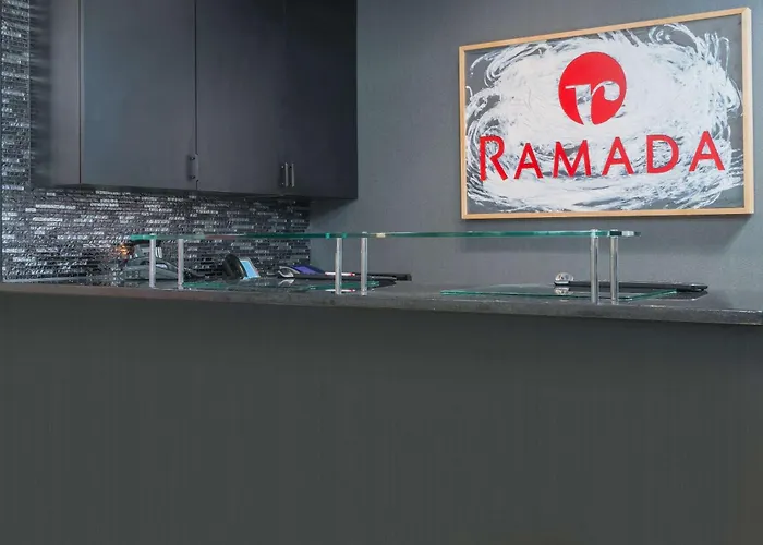 Ramada By Wyndham Catlettsburg Ashland