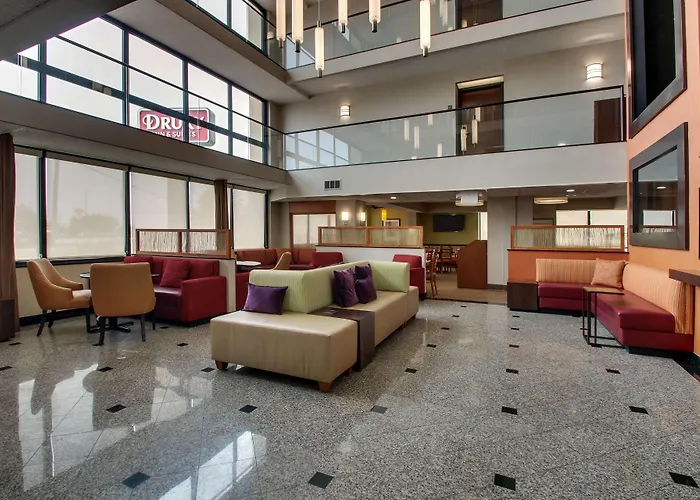 Drury Inn & Suites Bowling Green