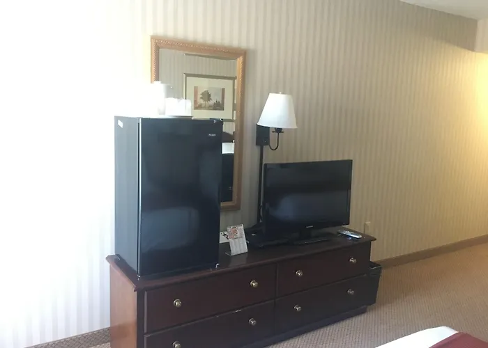 Mountain Inn & Suites
