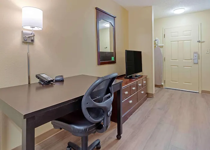 Extended Stay America Select Suites - Durham - University