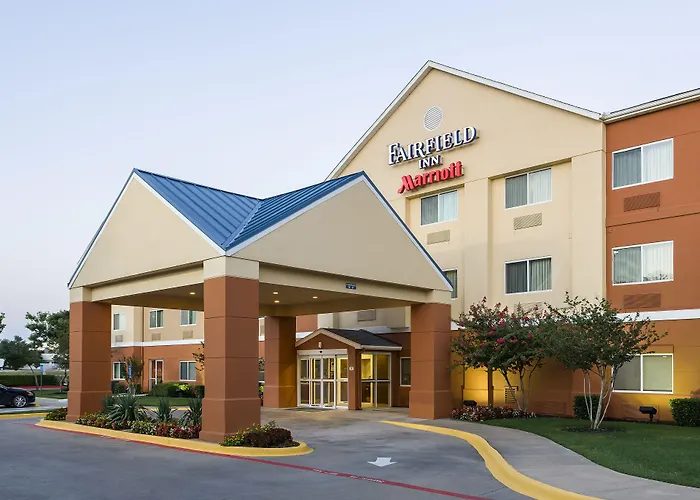Fairfield Inn & Suites Dallas Park Central