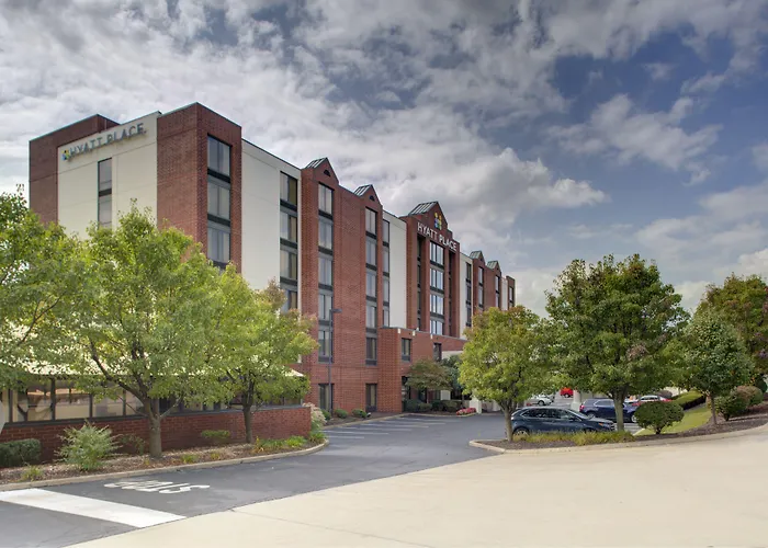 Hyatt Place Pittsburgh Airport - Robinson Mall
