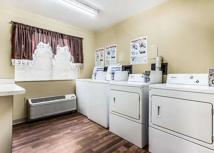Mainstay Suites Greenville Airport