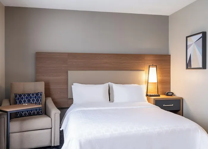Candlewood Suites Rockford By Ihg