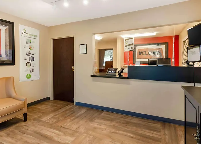 Extended Stay America Select Suites - Roanoke - Airport