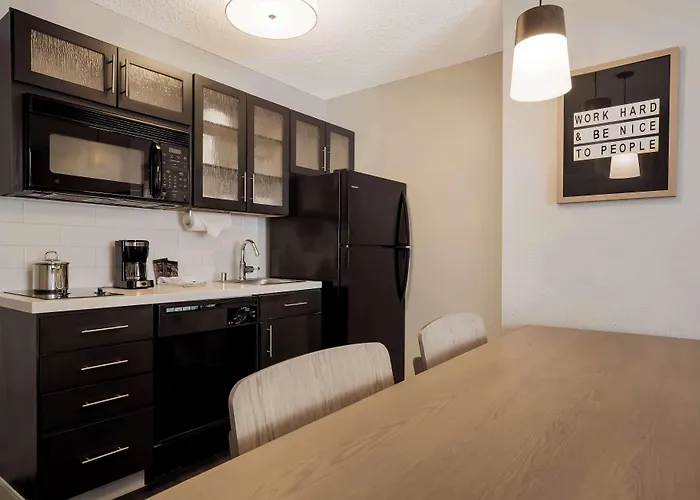 Sonesta Simply Suites Irvine East Foothill