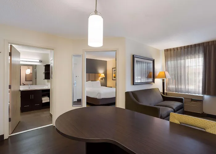 Sonesta Simply Suites Des Moines