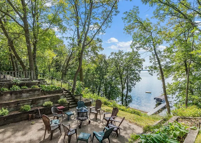 Sandy Beach Family Getaway W/ Fire Pit & Deck!