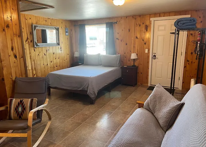 Cozy Cabin #6 At Aspen Ridge Cabins