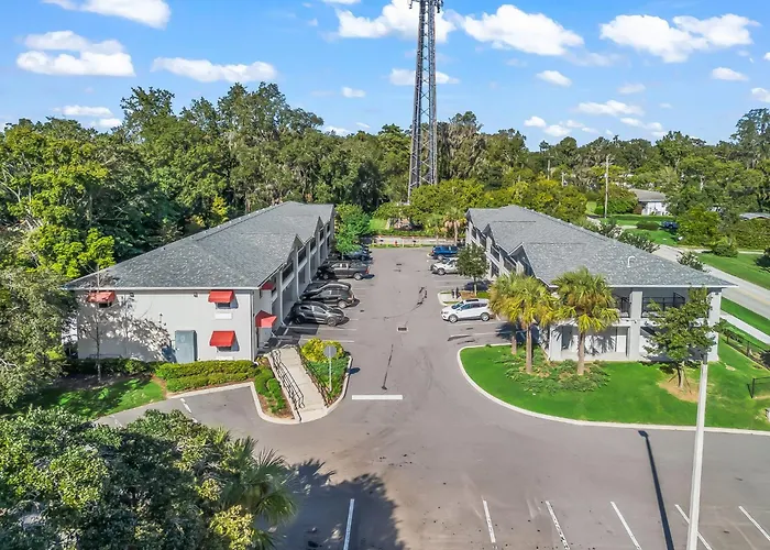 Baymont By Wyndham Ocala Suites